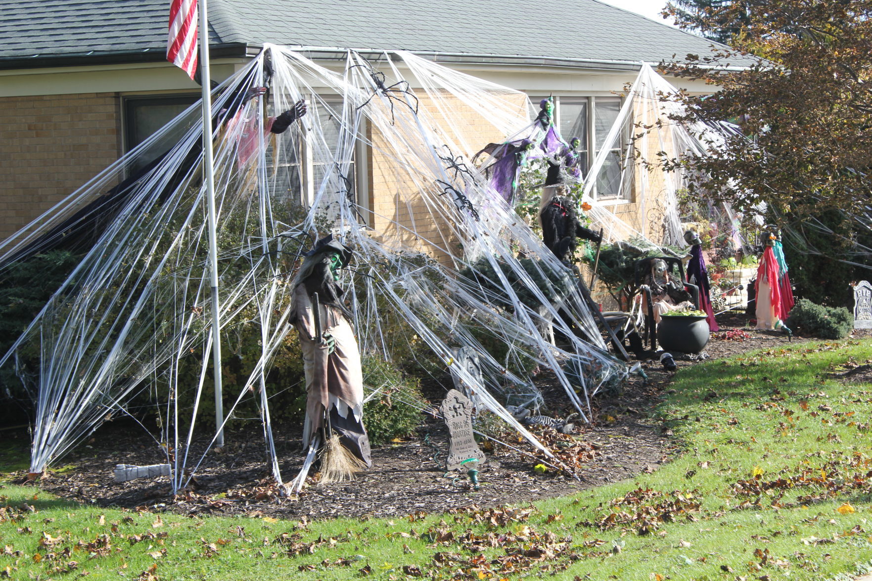 House in Epworth gets into the Halloween spirit